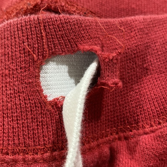 Wisconsin Badgers size M sweatpants - Picture 10 of 11